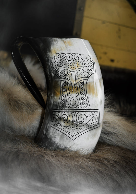 Chope à Boire en Corne gravée Viking THOR 50 cl