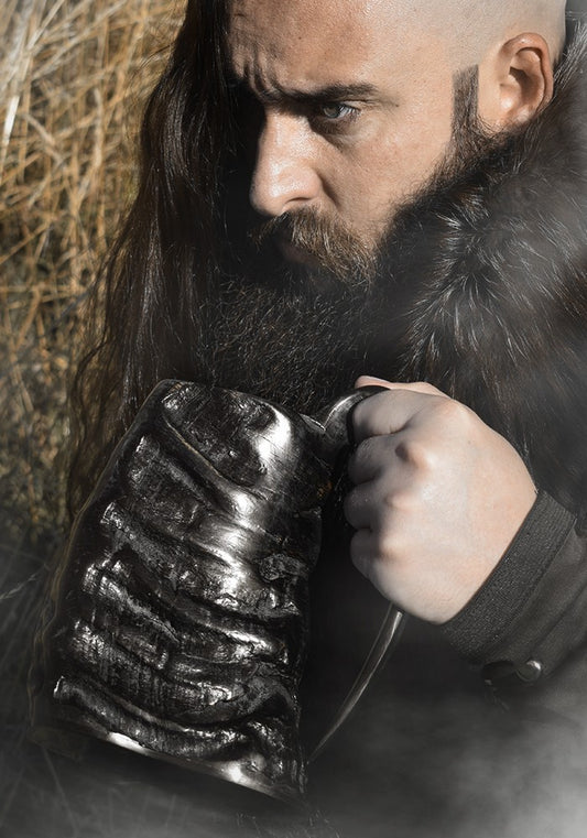 Chope à Boire en Corne de Buffle Viking 50 CL