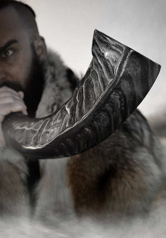 Olifant en Corne de Buffle 35 CM + Support (Cuir)